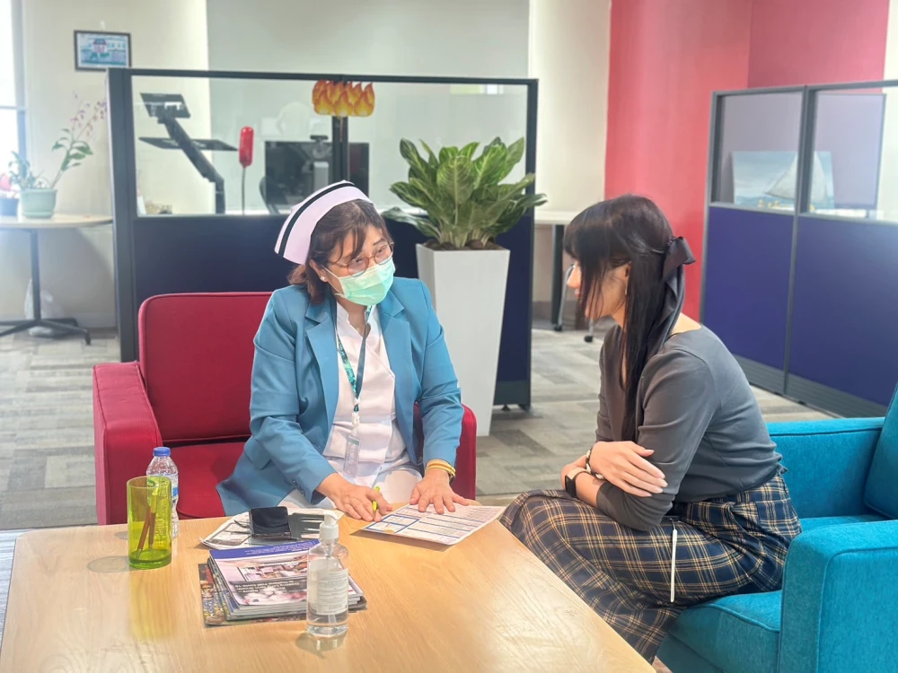 Seminar Project Topic: T Raising Children in the AI Era