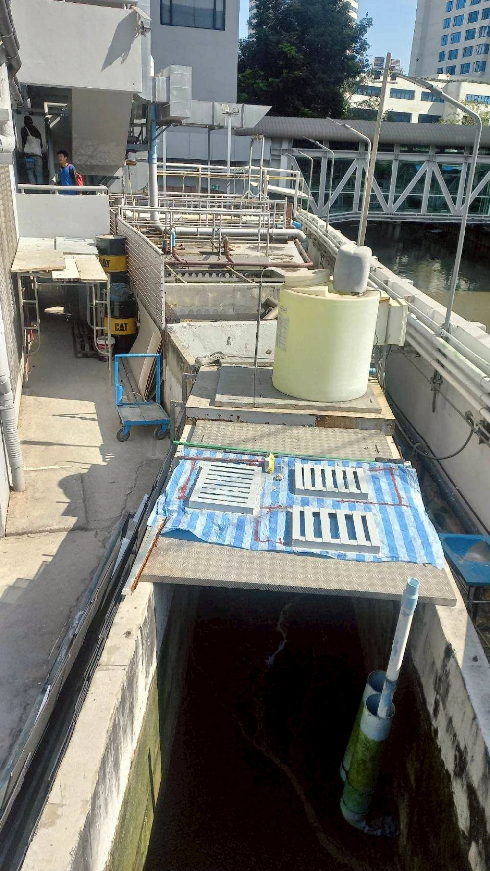 โครงการติดตั้ง Solar Cell สำหรับระบบบำบัดน้ำเสีย อาคาร A